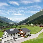 Family Apartment In Neustift With Sauna And Garden Lägenhet Neustift im Stubaital